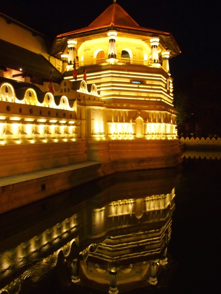 Le Temple de la Dent à Kandy